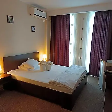 Aparthotel Km 0 Neptun